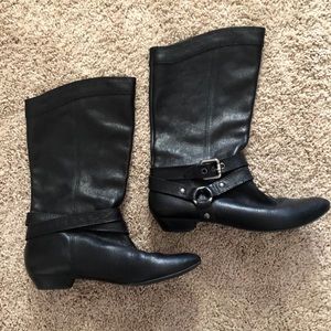 Women’s Black Leathet Boots 9.5